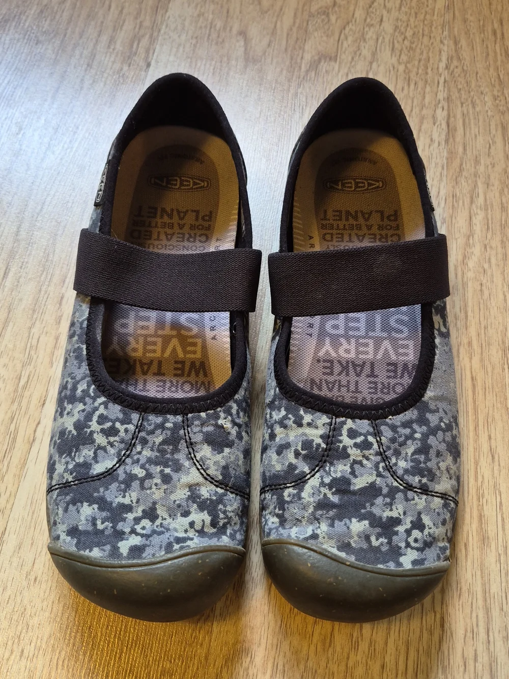 KEEN Women's Mary Jane Casual Shoe - Blue Camo